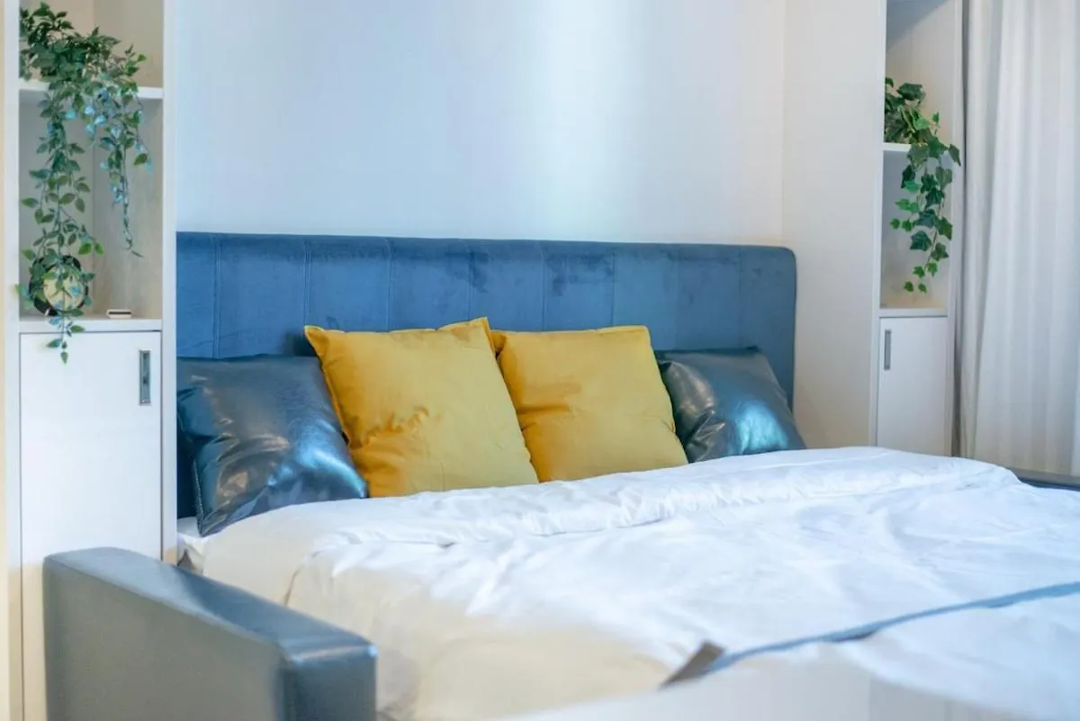 Awesome Studio Apartment With Burj Khalifa View At Business Bay Dubai